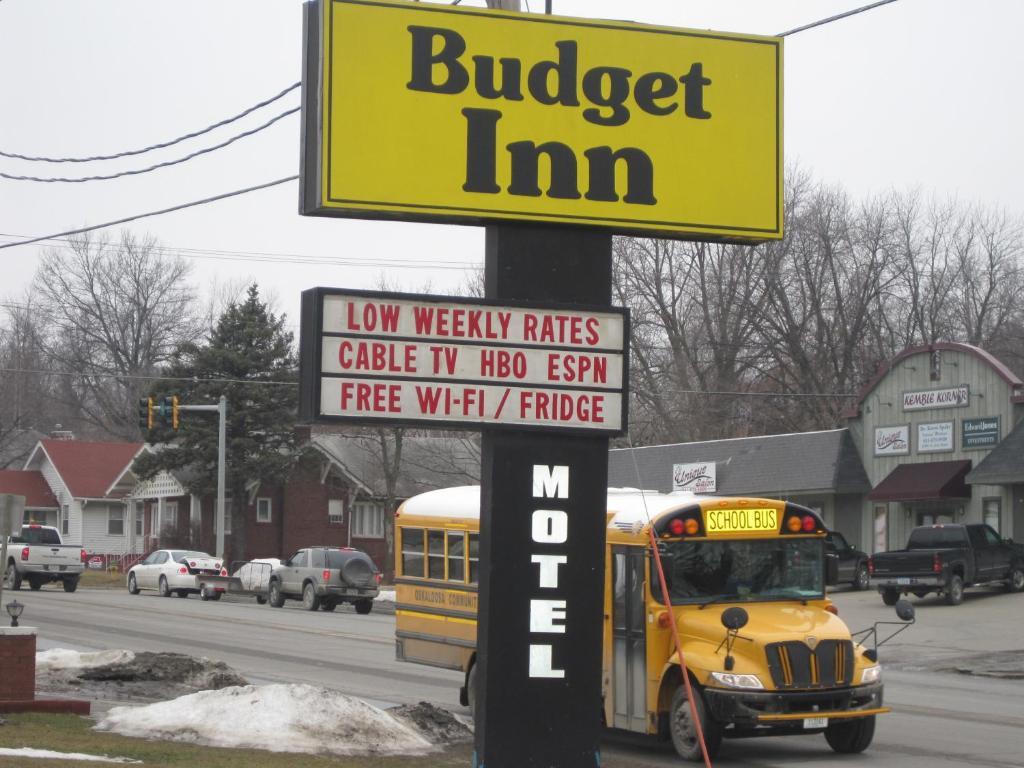 Budget Inn Oskaloosa ภายนอก รูปภาพ