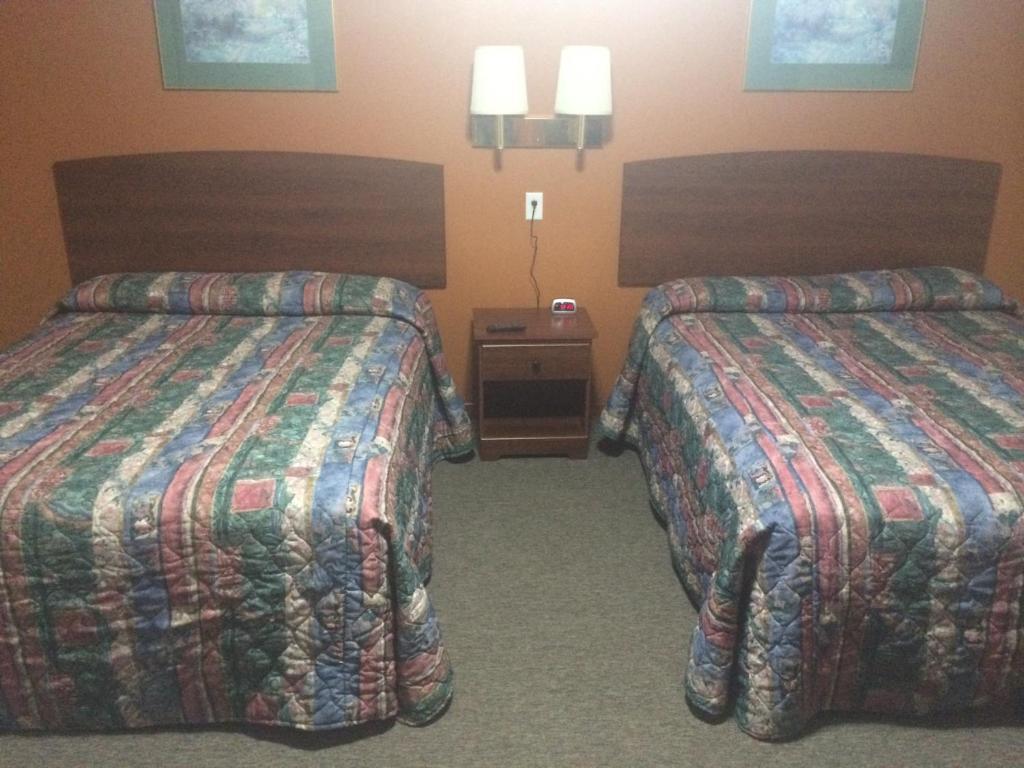 Budget Inn Oskaloosa ภายนอก รูปภาพ