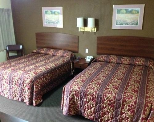 Budget Inn Oskaloosa ภายนอก รูปภาพ